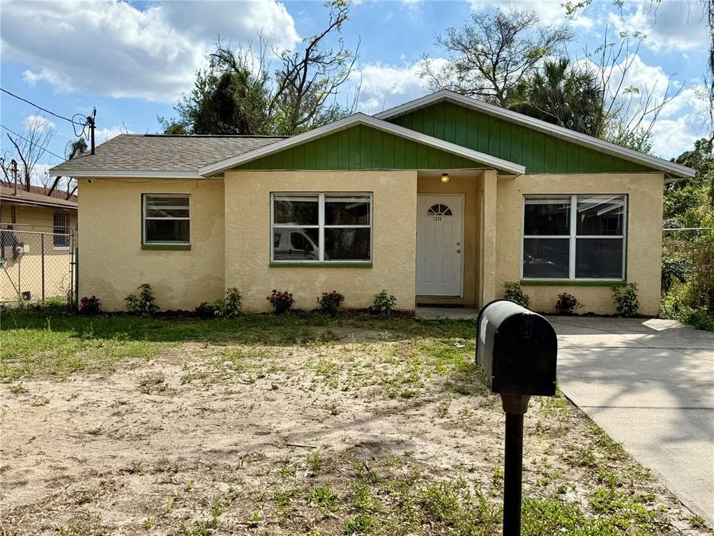 4215 E CURTIS STREET TAMPA, FL 33610