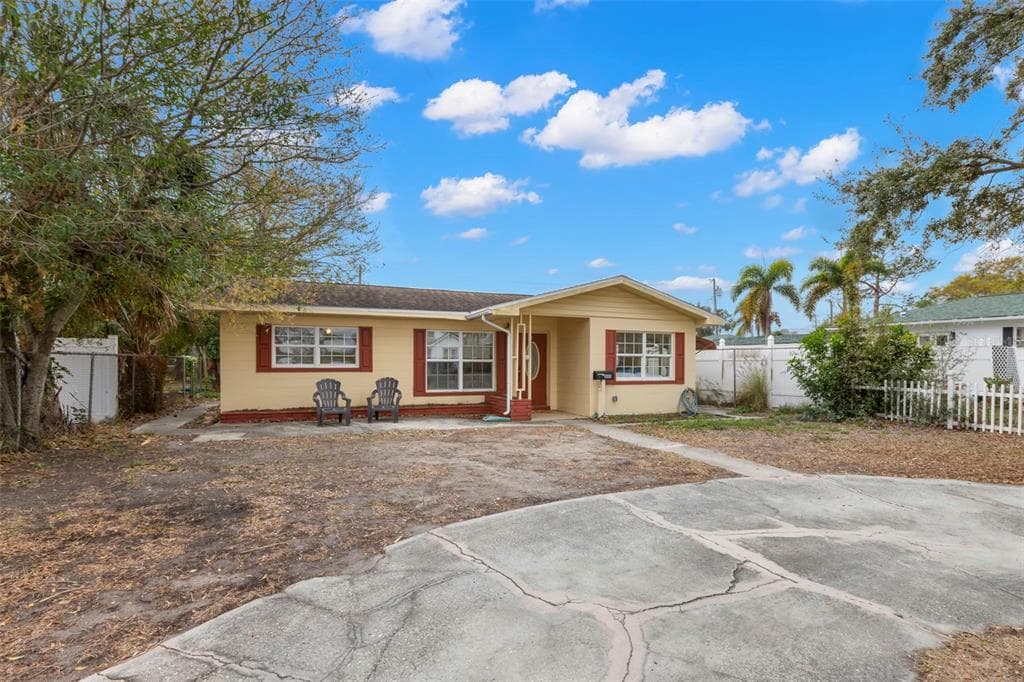 500 86TH AVENUE N ST PETERSBURG, FL 33702