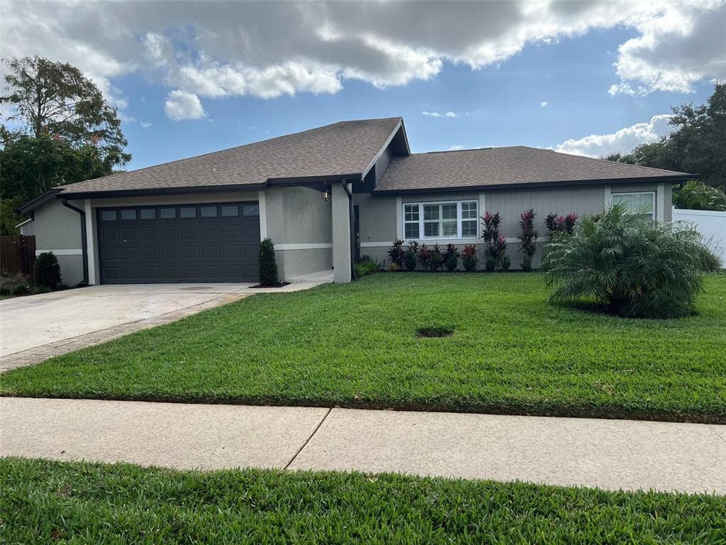 223 W PANAMA ROAD WINTER SPRINGS, FL 32708