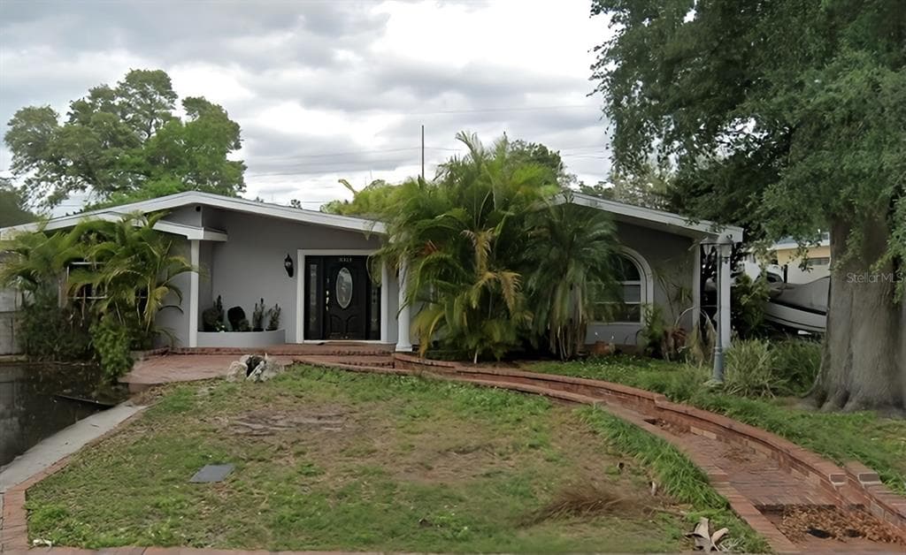 3003 W MARQUETTE AVENUE TAMPA, FL 33614