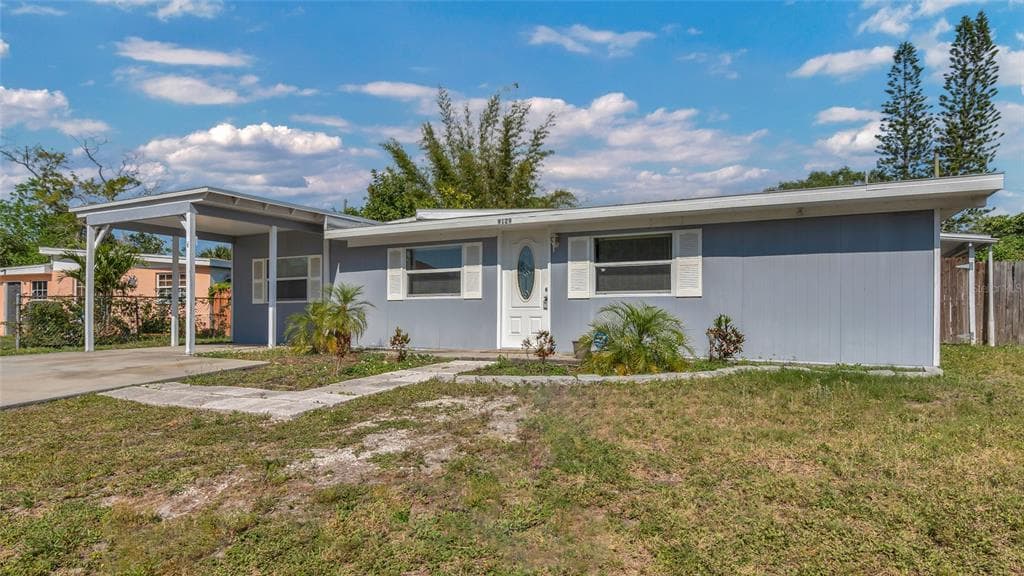 9129 82ND WAY SEMINOLE, FL 33777