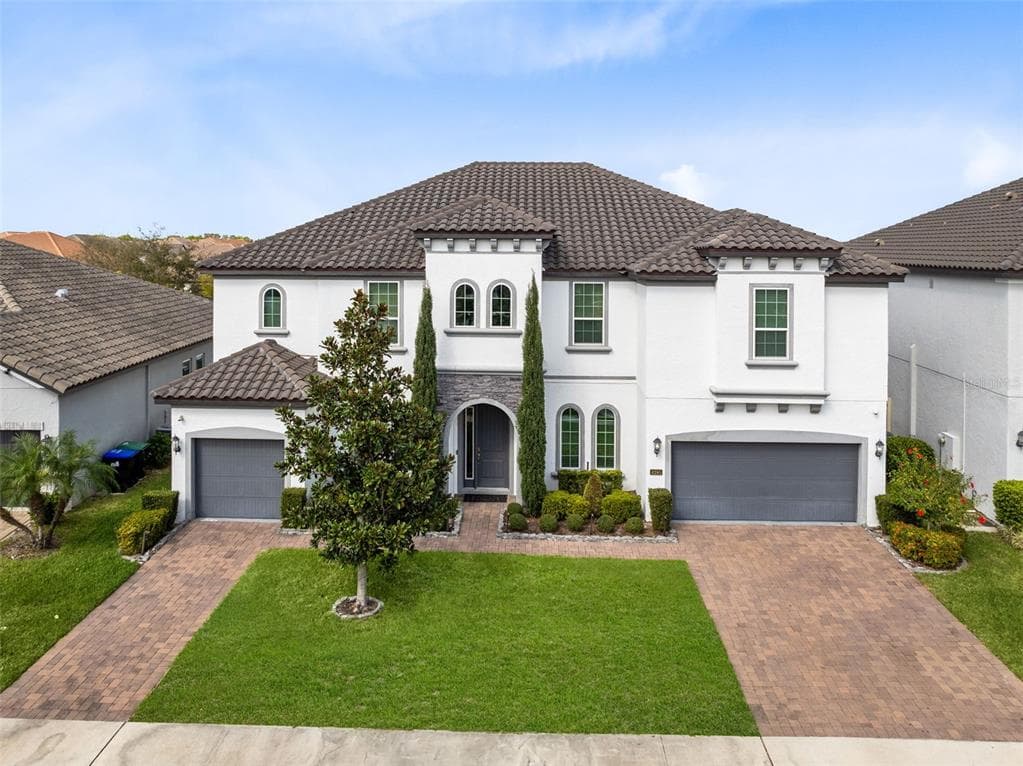 8390 LUDINGTON CIRCLE ORLANDO, FL 32836