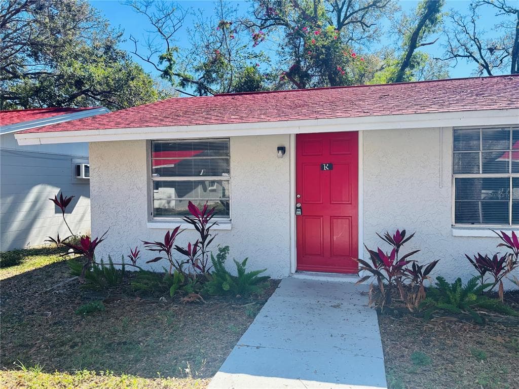 11733 N 12TH STREET UNIT K TAMPA, FL 33612