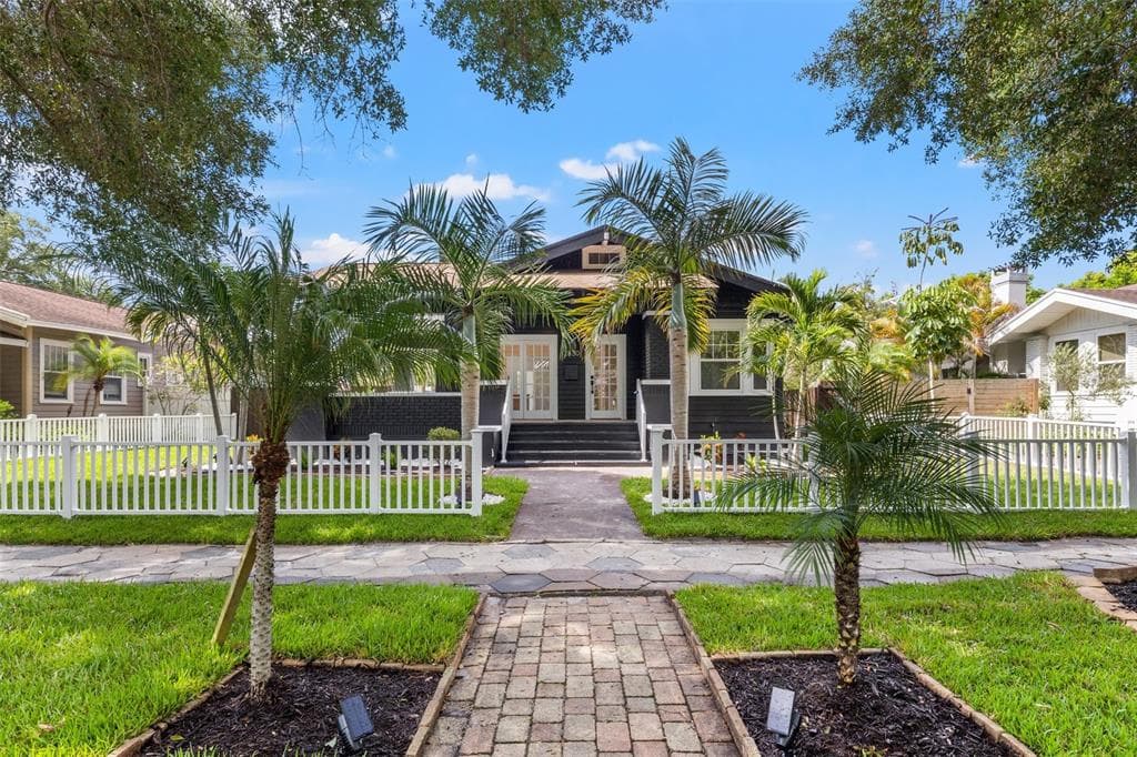2830 2ND AVENUE N ST PETERSBURG, FL 33713