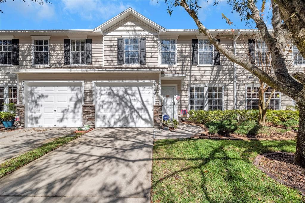 2904 BEAR OAK DRIVE VALRICO, FL 33594