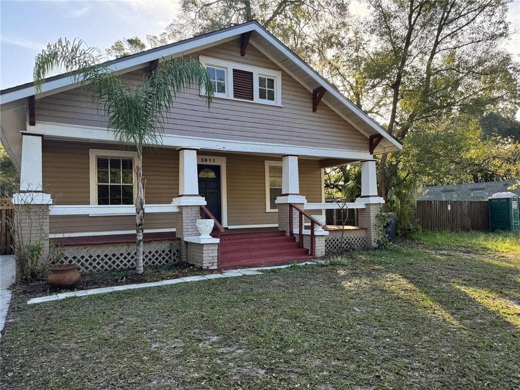 5911 N EUSTACE AVENUE TAMPA, FL 33604
