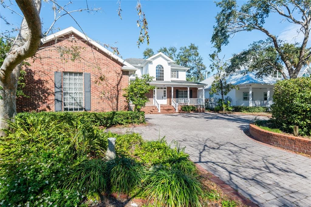 4315 W CLEVELAND STREET TAMPA, FL 33609