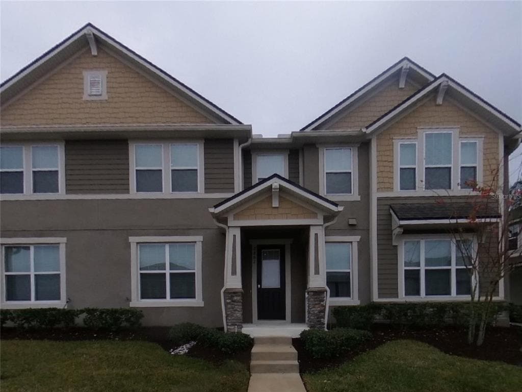 2201 LOBLOLLY BAY STREET CLERMONT, FL 34711