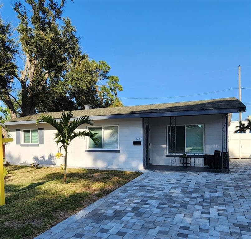 8461 5TH STREET N ST PETERSBURG, FL 33702