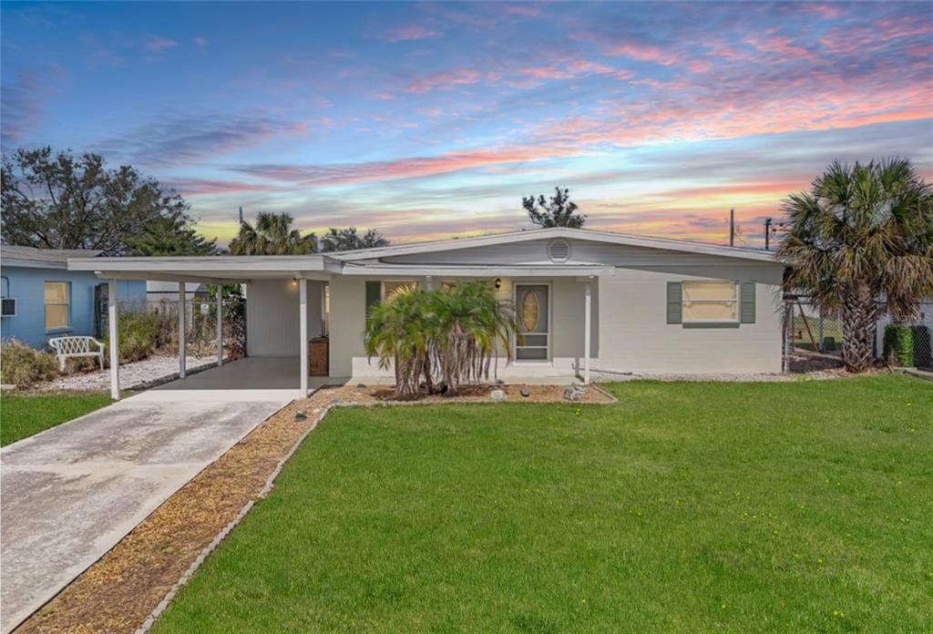 533 FIREFLY LANE APOLLO BEACH, FL 33572