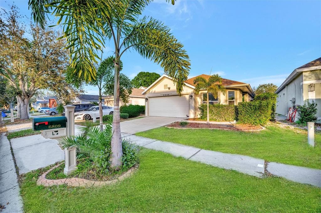 6809 EXETER PARK PLACE APOLLO BEACH, FL 33572