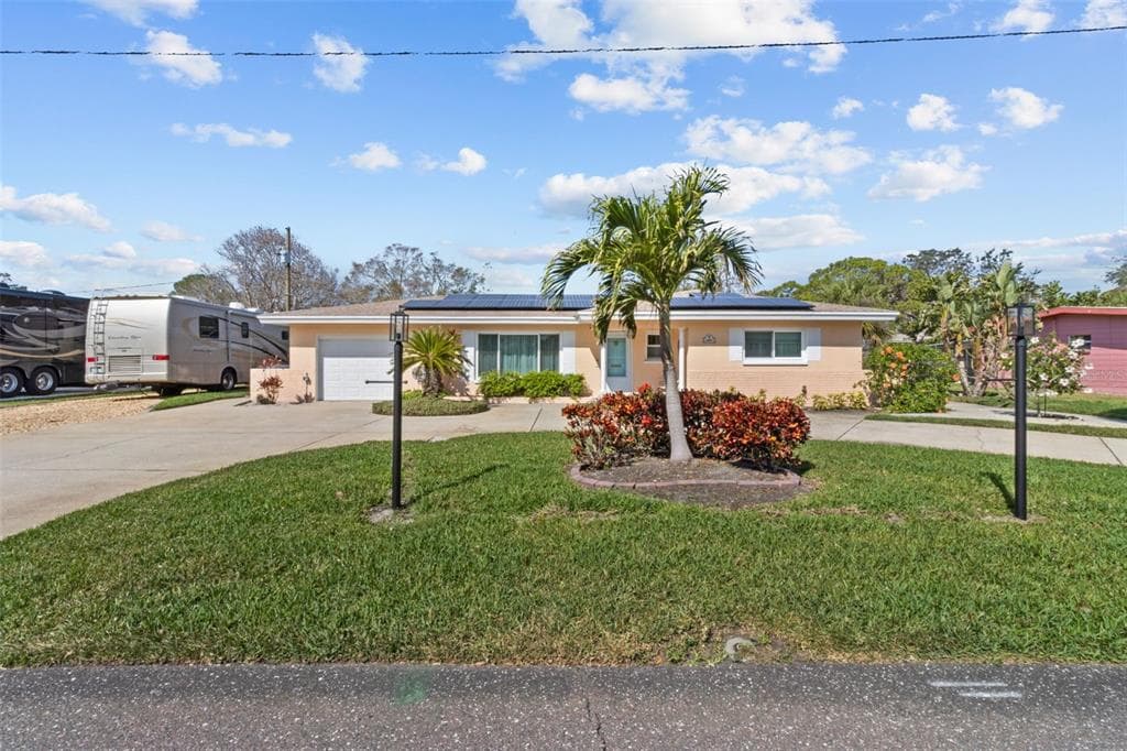 6891 4TH STREET S ST PETERSBURG, FL 33713