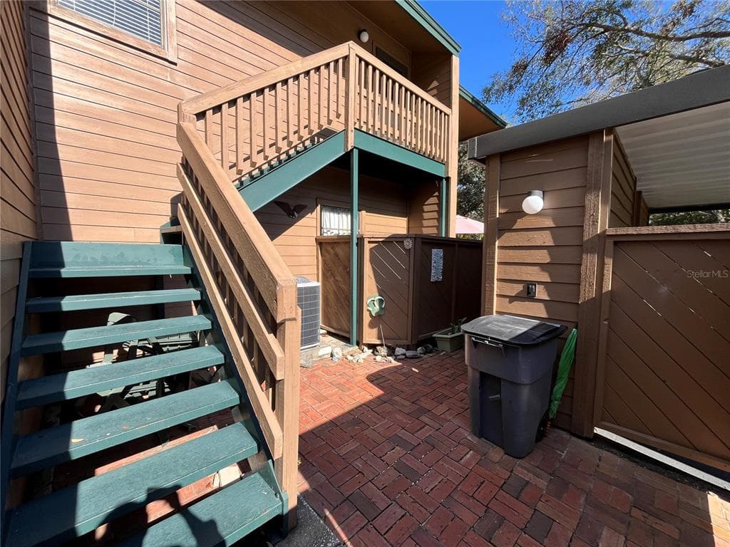 2406 CYPRESS POND ROAD UNIT 2406 PALM HARBOR, FL 34683