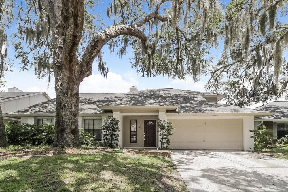 633 BROOKFIELD LOOP LAKE MARY, FL 32746