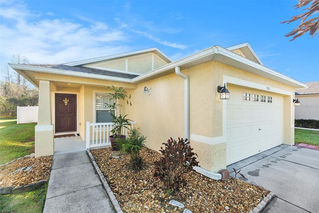 9842 EDMONTON DRIVE LAND O LAKES, FL 34638