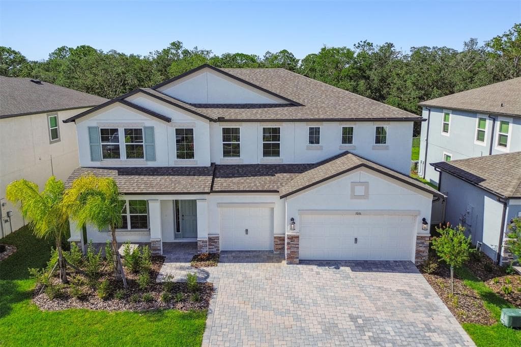 5016 BROMELIAD AVENUE WIMAUMA, FL 33598