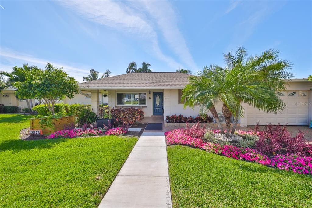 8940 PARK BOULEVARD UNIT 8940A SEMINOLE, FL 33777