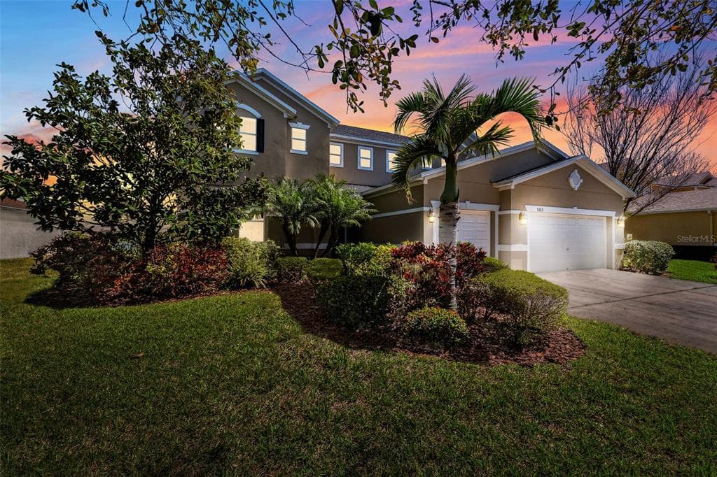 5323 SANDY SHELL DRIVE APOLLO BEACH, FL 33572
