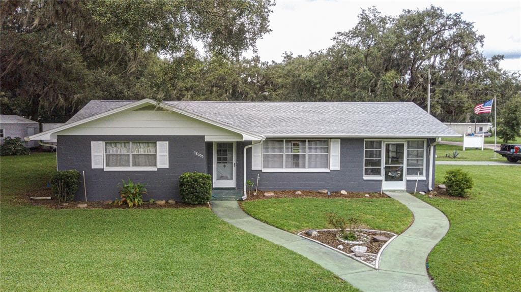 38055 AVION DRIVE ZEPHYRHILLS, FL 33542