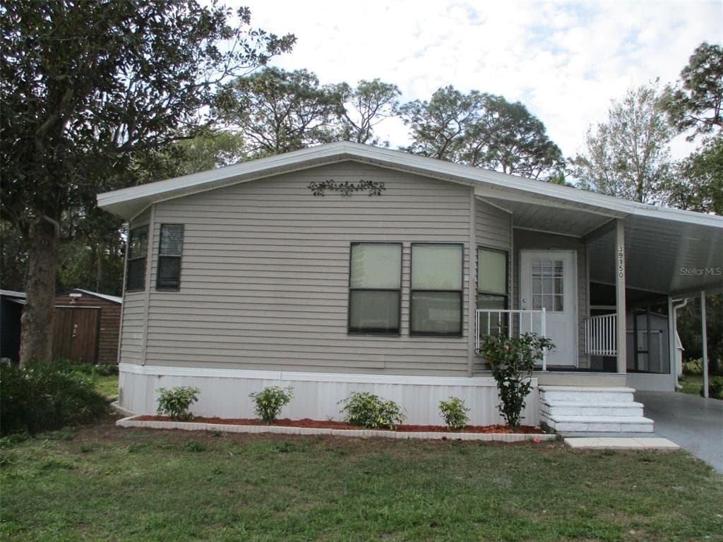 39150 HEATH DRIVE ZEPHYRHILLS, FL 33542