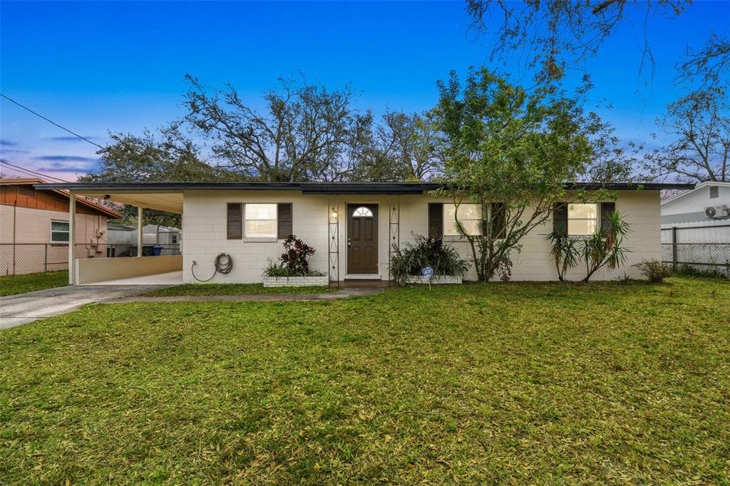 4225 EMPIRE PLACE TAMPA, FL 33610