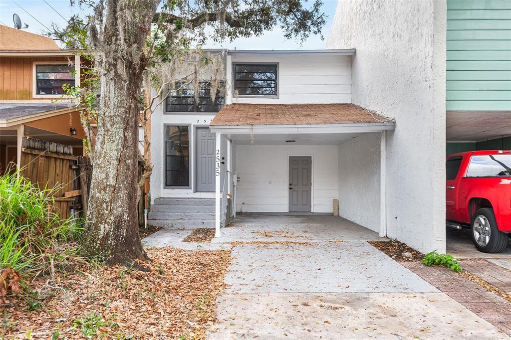 2535 E STANLEY MATTHEW CIRCLE TAMPA, FL 33604