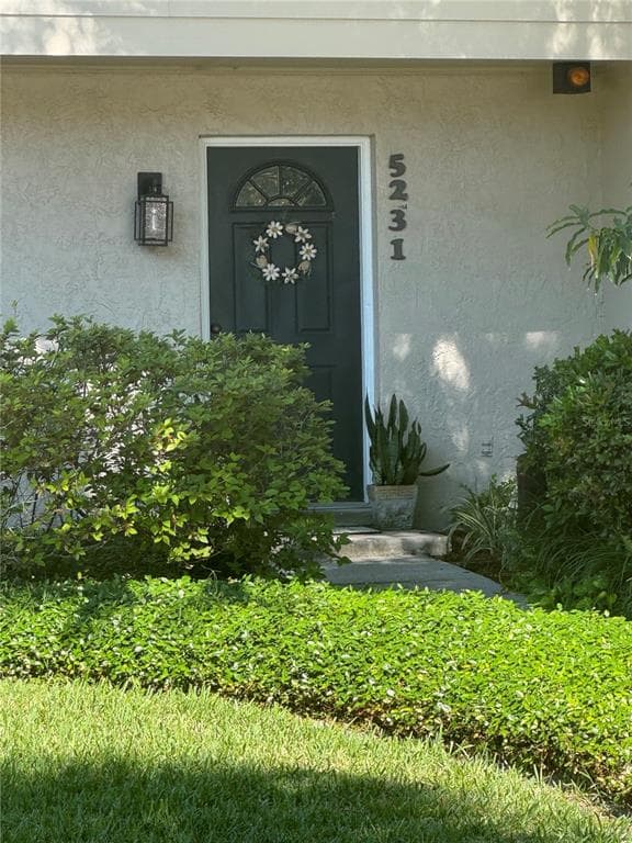 5231 BAYSHORE BOULEVARD UNIT 10