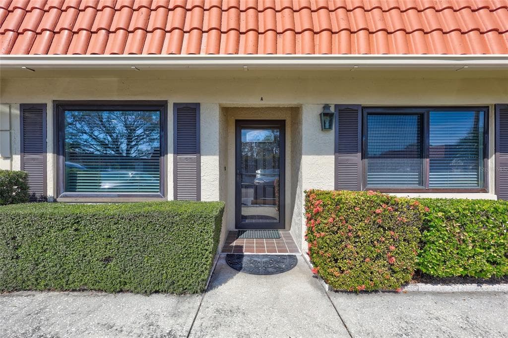 19029 US HIGHWAY 19 N UNIT 17A CLEARWATER, FL 33764