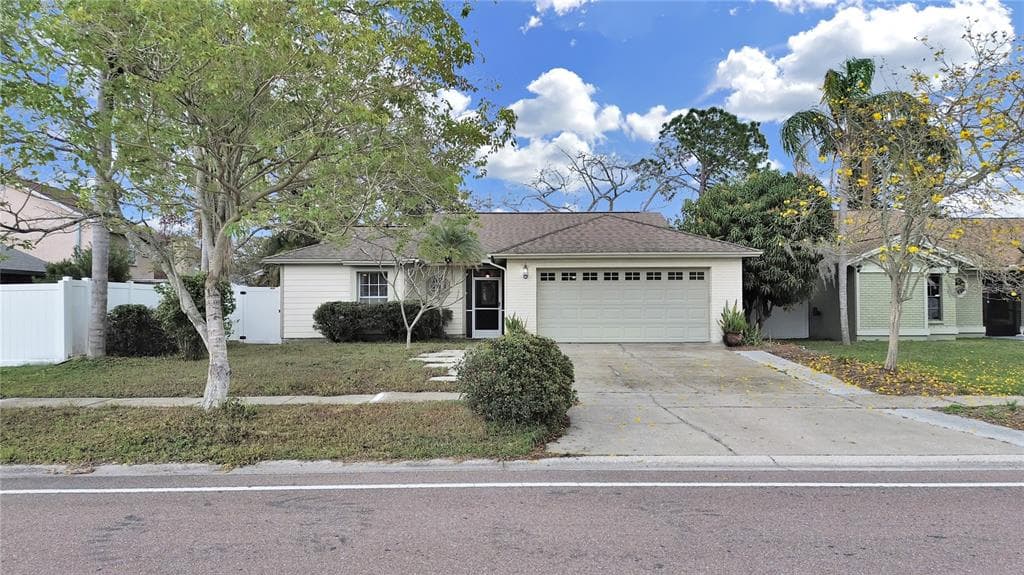 13613 FAWN RIDGE BOULEVARD TAMPA, FL 33626