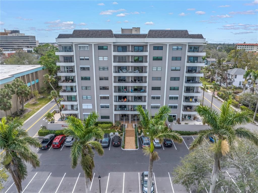 1400 1ST AVENUE W UNIT G1 BRADENTON, FL 34205