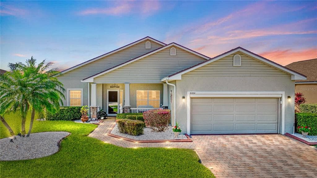 5304 NICKLAUS DRIVE WINTER HAVEN, FL 33884