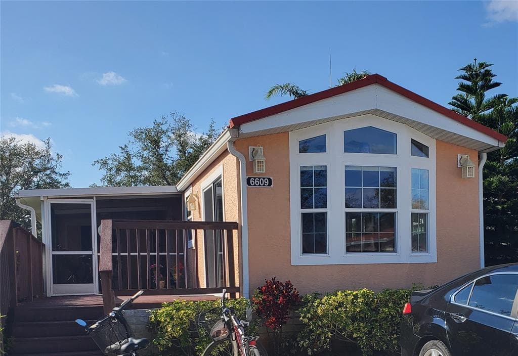 6609 BONITA VISTA COURT LAND O LAKES, FL 34637