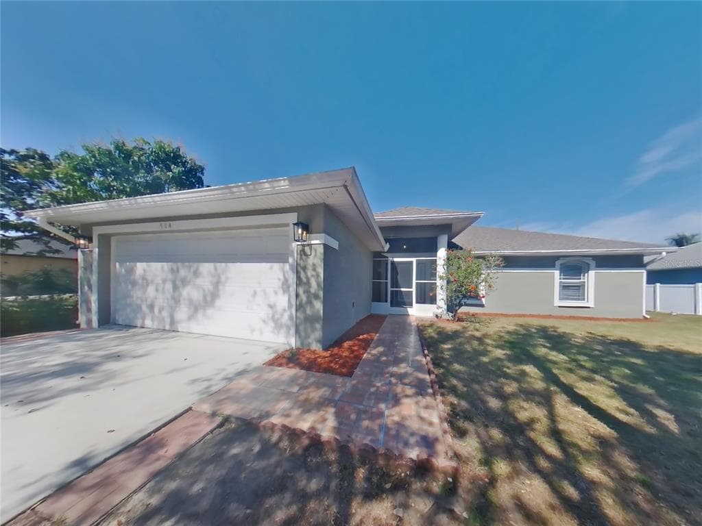 914 LINNAEN TERRACE NW PORT CHARLOTTE, FL 33948