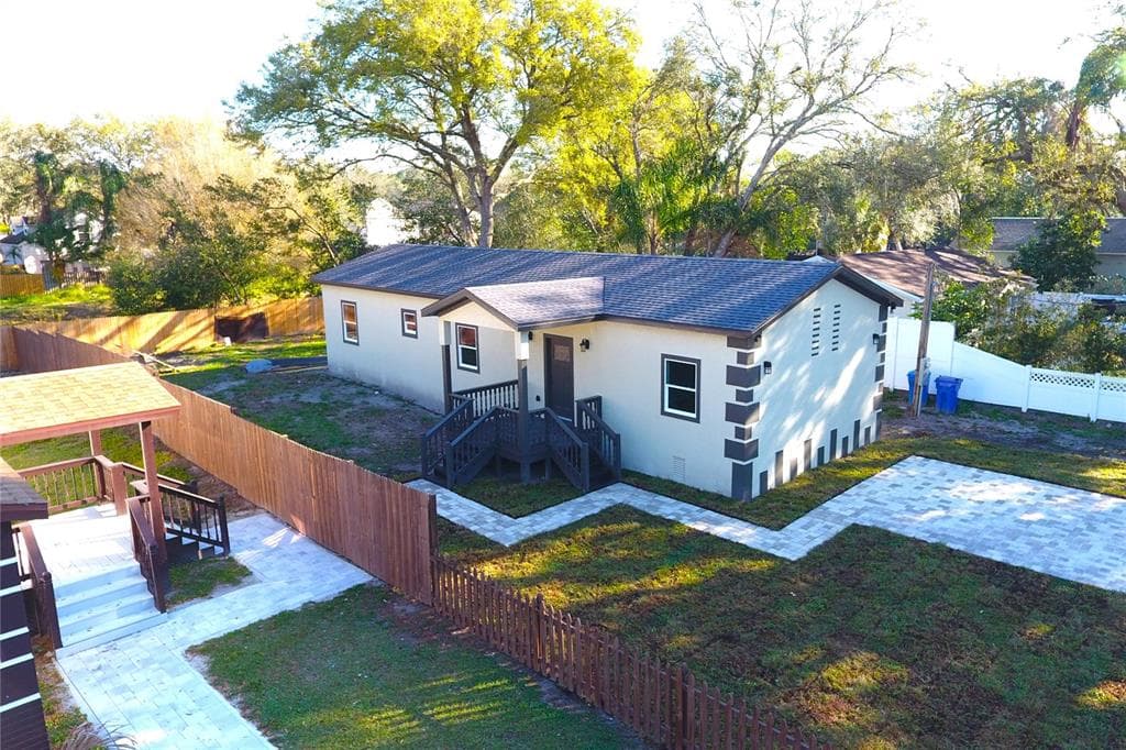 3012 E 149TH AVENUE LUTZ, FL 33559