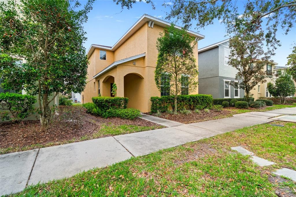9033 ASPEN HOLLOW PLACE RIVERVIEW, FL 33578