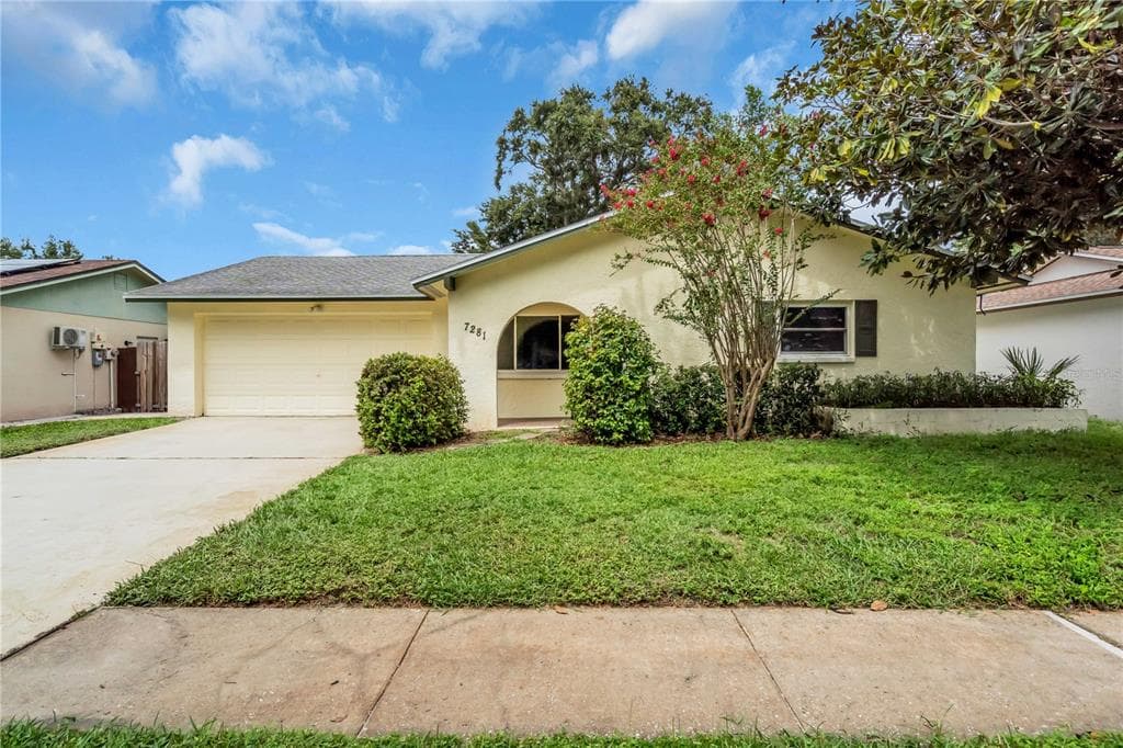 7281 61ST AVENUE N ST PETERSBURG, FL 33709