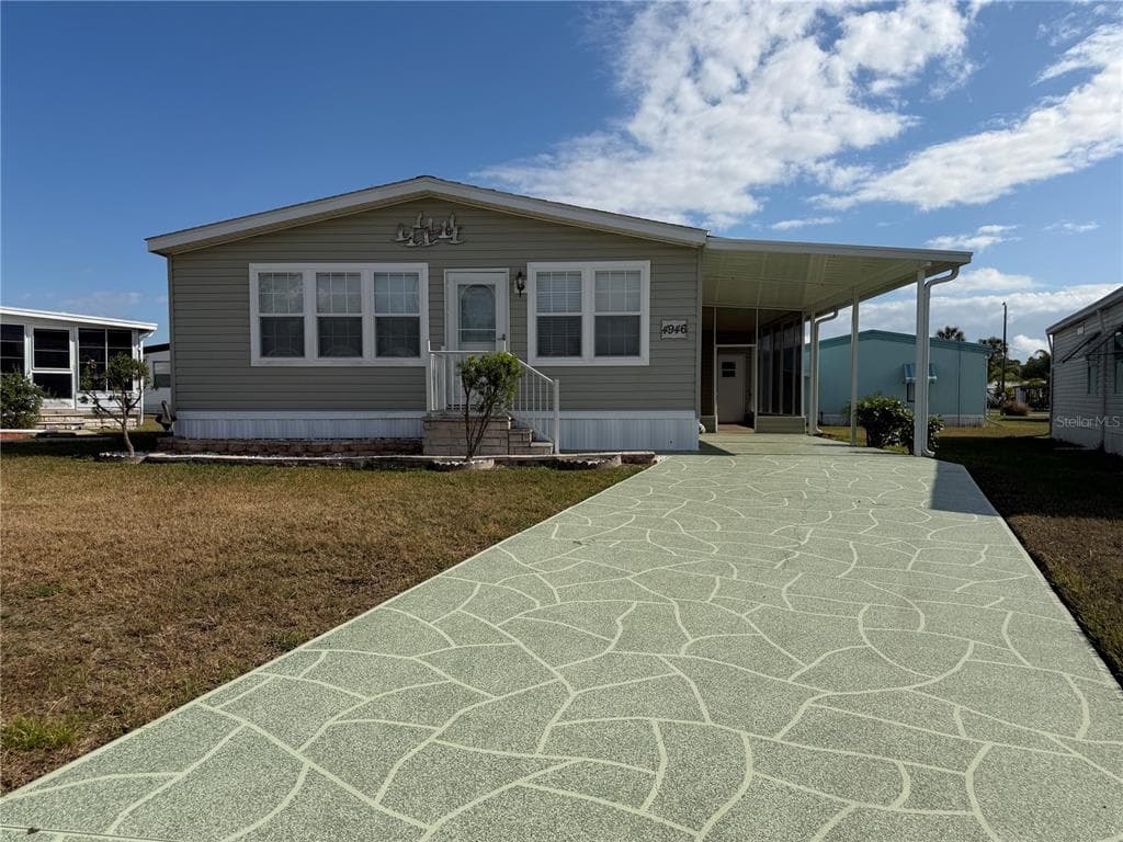 4946 BLANCO DRIVE ZEPHYRHILLS, FL 33541
