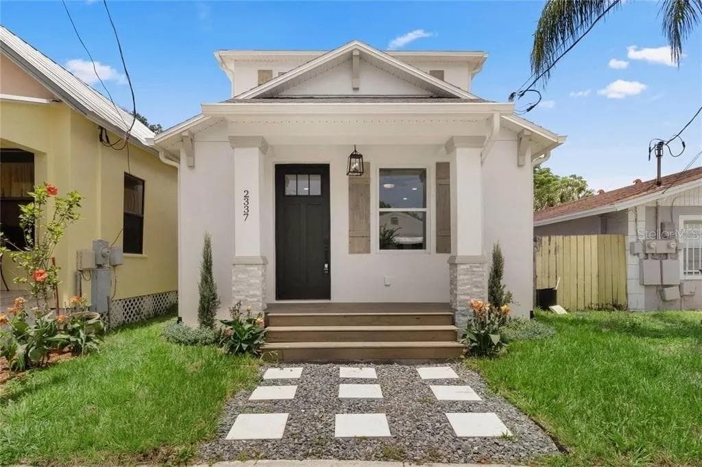 2337 W WALNUT STREET