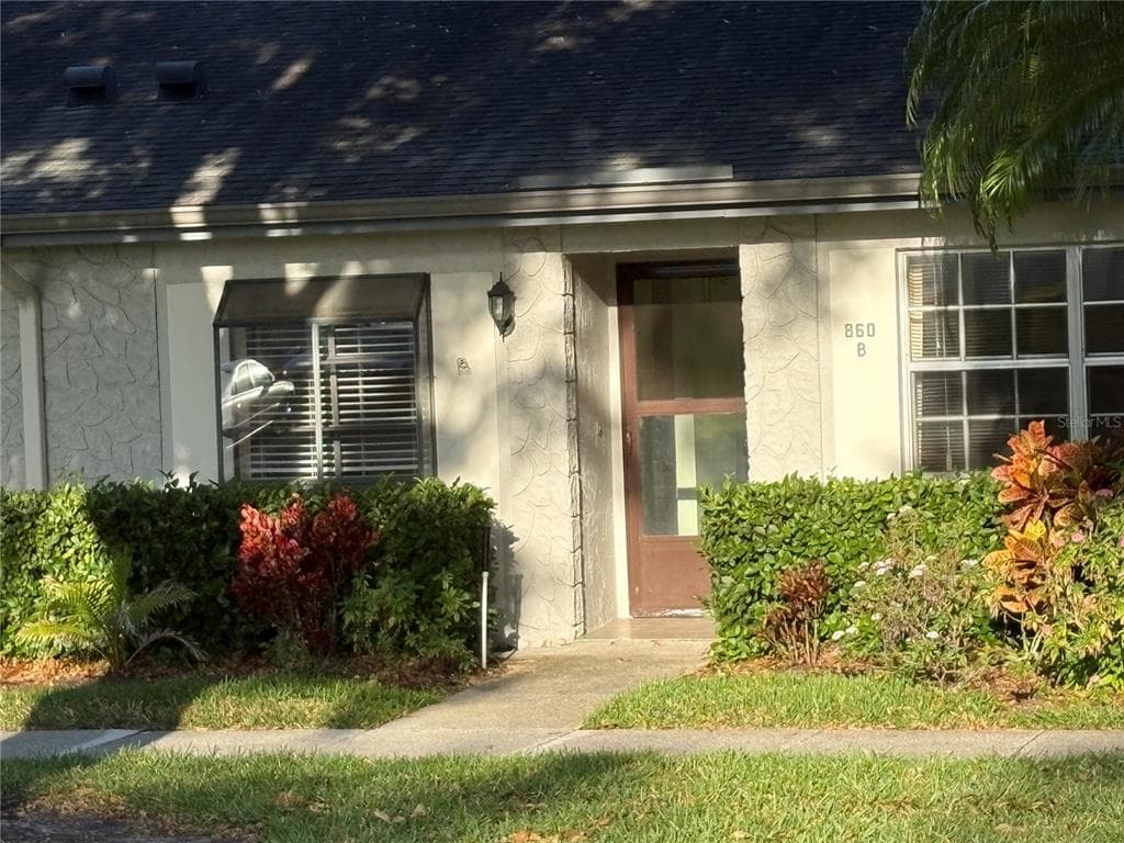 860 GLEN MORE COURT UNIT B PALM HARBOR, FL 34684
