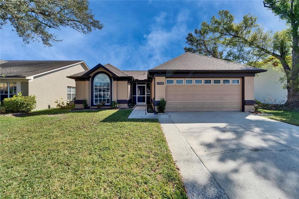 1728 ELK SPRING DRIVE BRANDON, FL 33511