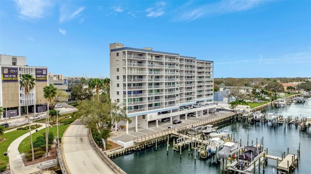 2 ADALIA AVENUE UNIT 803 TAMPA, FL 33606