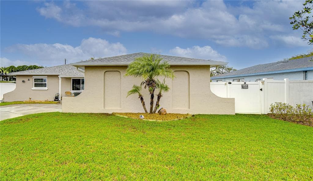 1806 DERBYWOOD DRIVE BRANDON, FL 33510