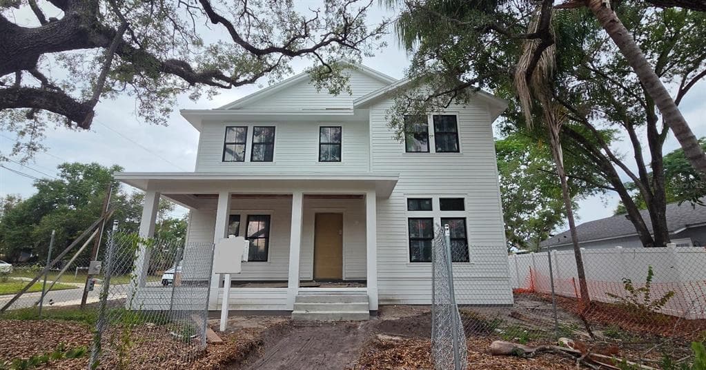 2402 N GLENWOOD DRIVE TAMPA, FL 33602