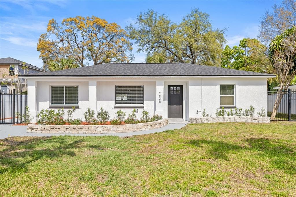 4625 W BAY VILLA AVENUE TAMPA, FL 33611
