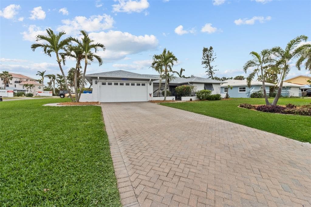 8000 13TH AVENUE S ST PETERSBURG, FL 33707