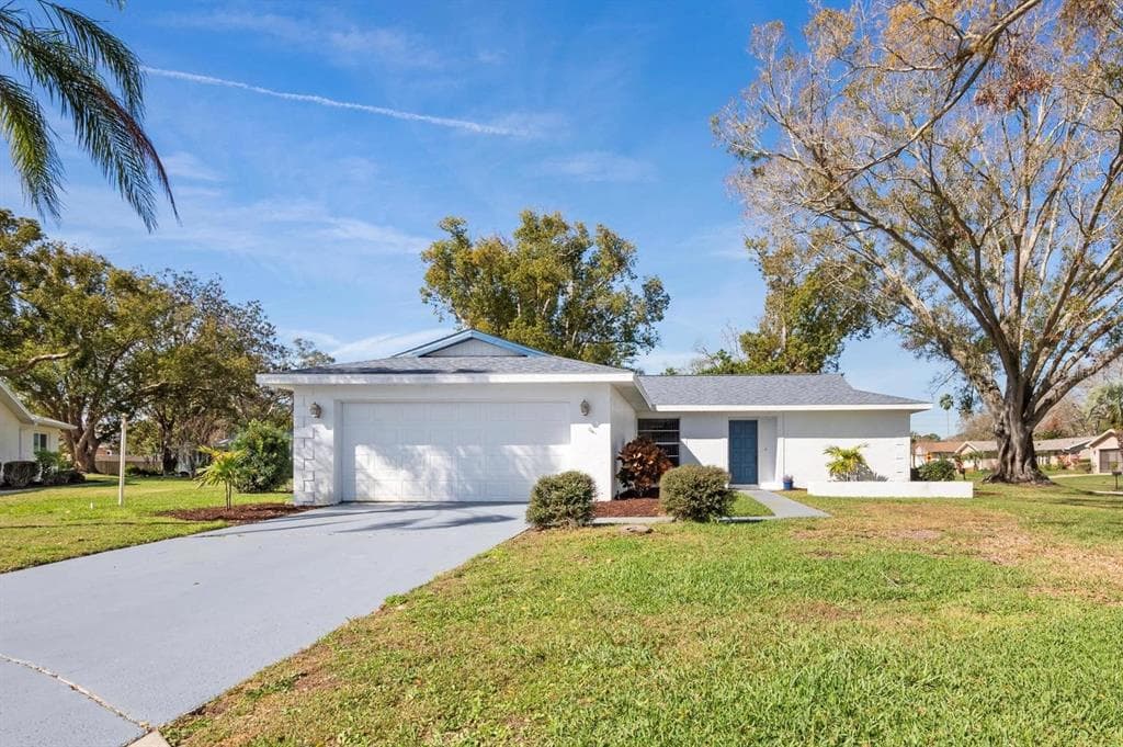 1022 MCTAVISH WAY PALM HARBOR, FL 34684
