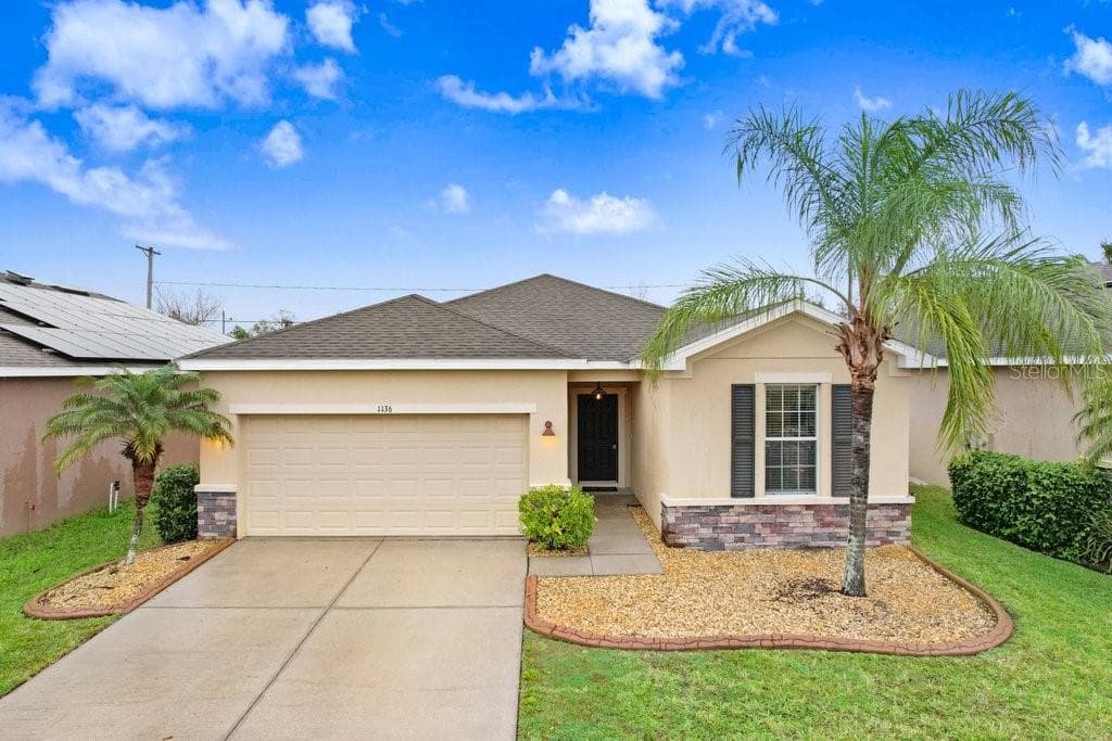 1136 LAUREN MANOR LOOP RUSKIN, FL 33570