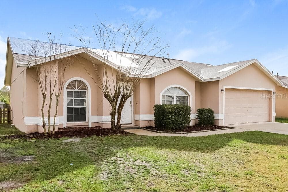 6620 SHEPHERD OAKS PASS LAKELAND, FL 33811