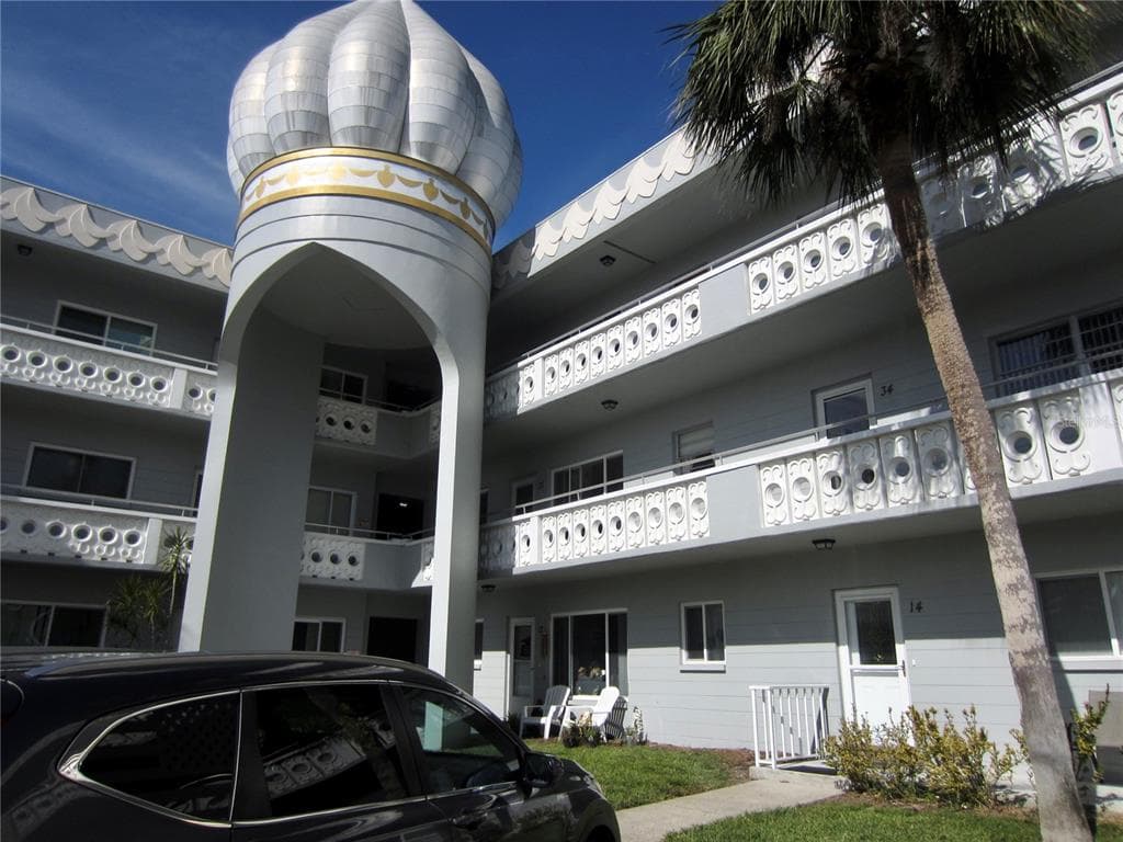2340 GRECIAN WAY UNIT 14 CLEARWATER, FL 33763