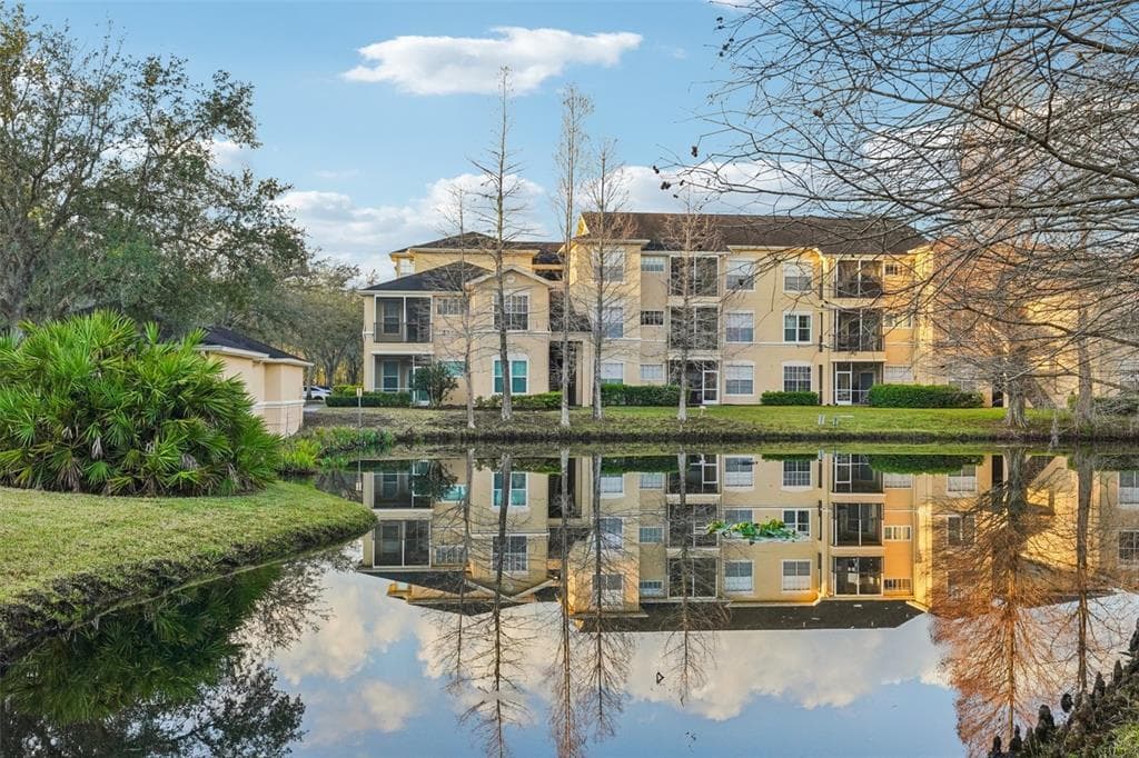 5125 PALM SPRINGS BOULEVARD UNIT 5207 TAMPA, FL 33647